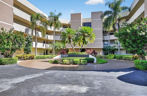 207-5901 Camino Del Sol, Boca Raton, FL, 33433-6538 | Card Image