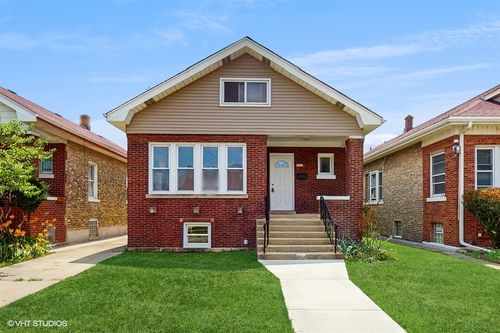 5041 W Fletcher St, Chicago, IL, 60641-5037 | Card Image