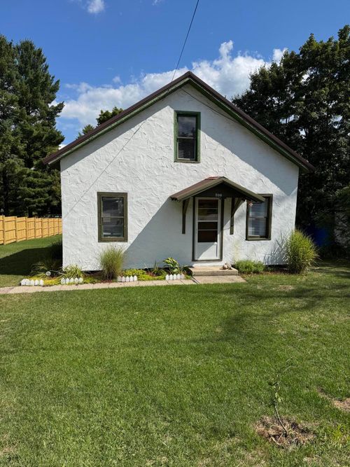 530 Cherry St, Baldwin, MI, 49304-7819 | Card Image