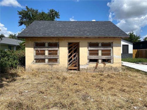 319 E 3rd St, San Juan, TX, 78589-3017 | Card Image