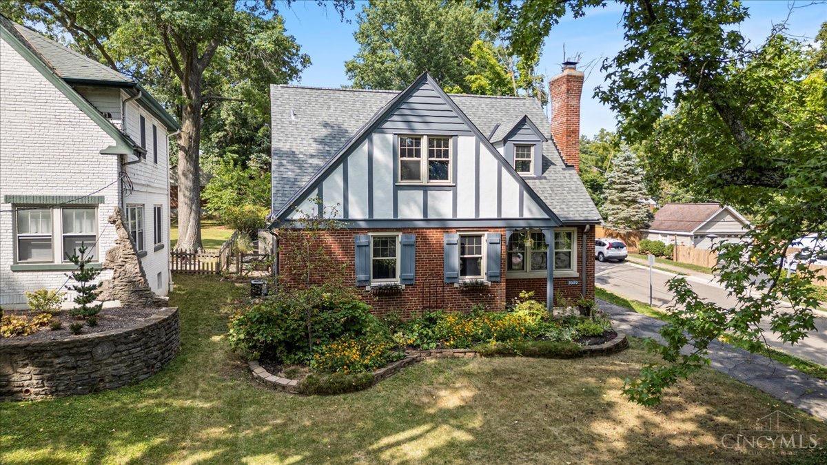 Ramona Ave, Cincinnati, OH 45211