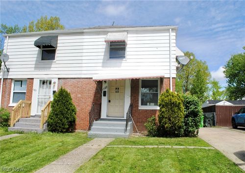 1527 Babbitt Rd, Euclid, OH, 44132-2719 | Card Image