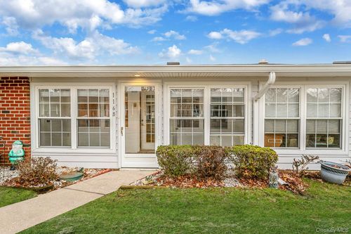 116 b Exmore Ct, Ridge, NY, 11961-1243 | Card Image