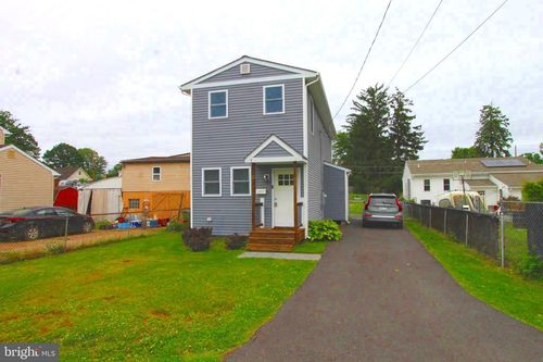 1807 Parkview Ave, BRISTOL, PA, 19007-6715 | Card Image