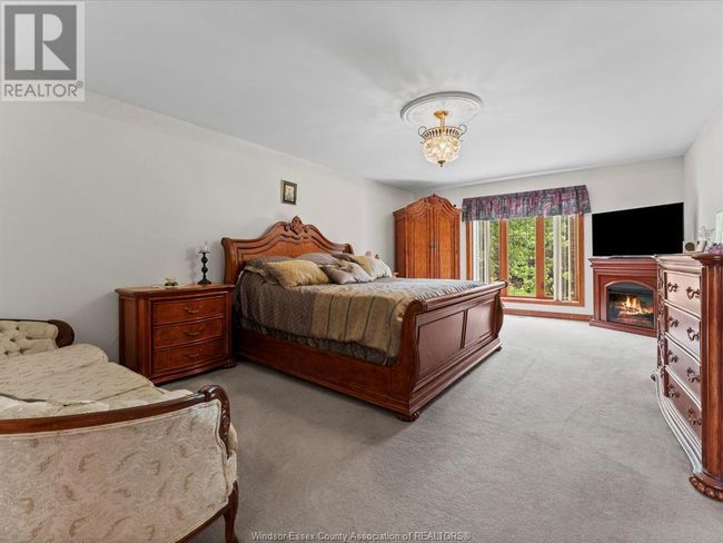 315 Majestic Dr, House other with 4 bedrooms, 4 bathrooms and null parking in Tecumseh ON | Image 21