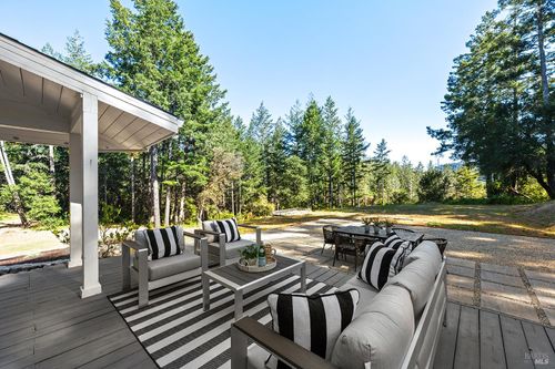 3229 W Dry Creek Road, Healdsburg, CA, 95448 | Card Image