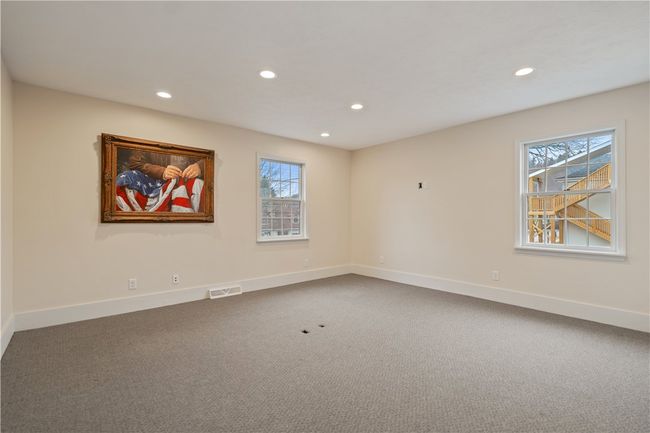 396 4 Th St, House other with 5 bedrooms, 3 bathrooms and 6 parking in Beaver PA | Image 26