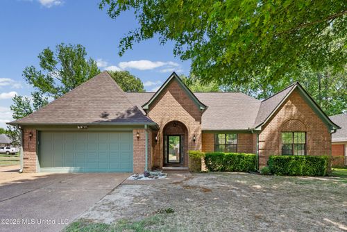 5944 Southbend Ln, Olive Branch, MS, 38654-3227 | Card Image