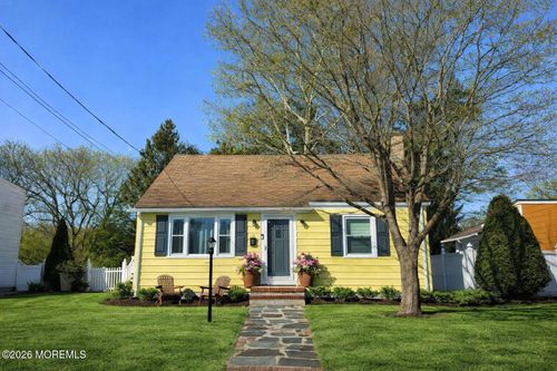 34 Schiverea Ave, Freehold, NJ, 07728-1854 | Card Image