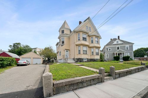 28-28 Federal Ave, Quincy, MA, 02169-7747 | Card Image