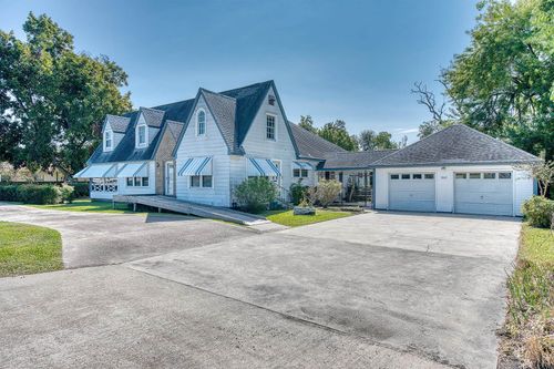 3849 Pure Atlantic Rd, Groves, TX, 77619-6339 | Card Image