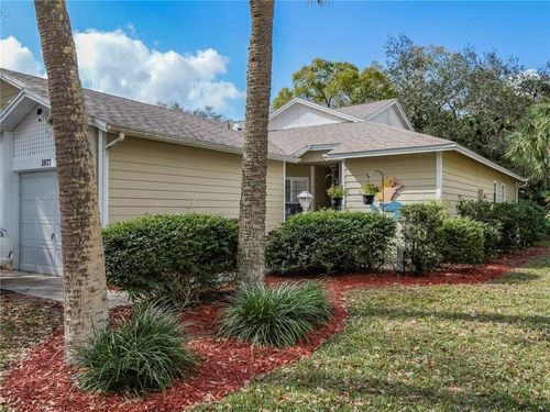 1877 Sixty Oaks Ln, Vero Beach, FL, 32966-1075 | Card Image