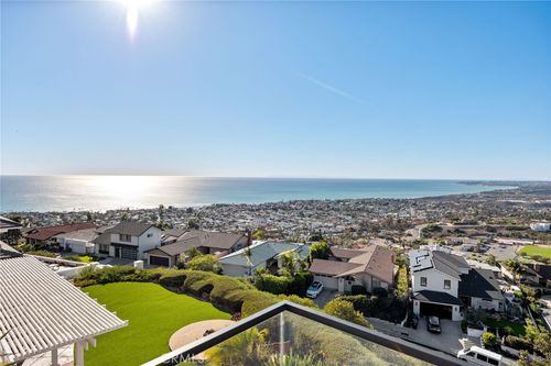 621 Vista Valinda, San Clemente, CA, 92672 | Card Image