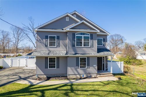 1718 W 4th St, Piscataway, NJ, 08854-1655 | Card Image