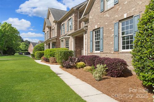 101 Stonehurst Ln, Marvin, NC, 28173-6695 | Card Image