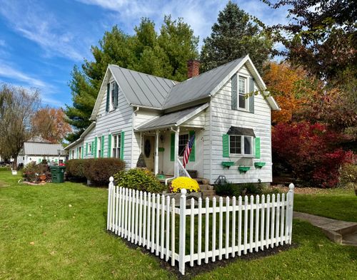 407 Ridgewood Ave, Mount Vernon, OH, 43050-3034 | Card Image