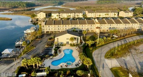 apt-a5-2421 Beachview Dr, Ocean Springs, MS, 39564-9501 | Card Image