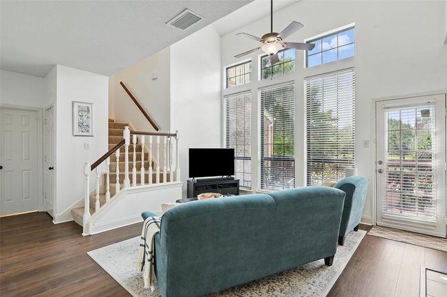 APT-8 - 211 Cimarron Trl, Condo with 2 bedrooms, 3 bathrooms and null parking in Irving TX | Image 5