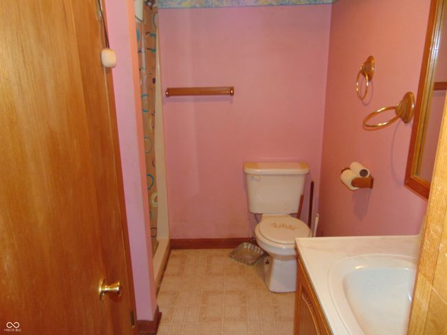 137 E Vine St, House other with 2 bedrooms, 2 bathrooms and null parking in Jamestown IN | Image 15