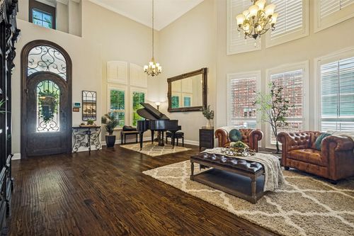 8704 Wyatt Cir, Argyle, TX, 76226-6509 | Card Image