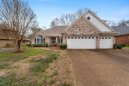 9107 Raspberry Ln, Cordova, TN, 38016-9516 | Card Image