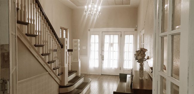 Entry from dining room | Image 10