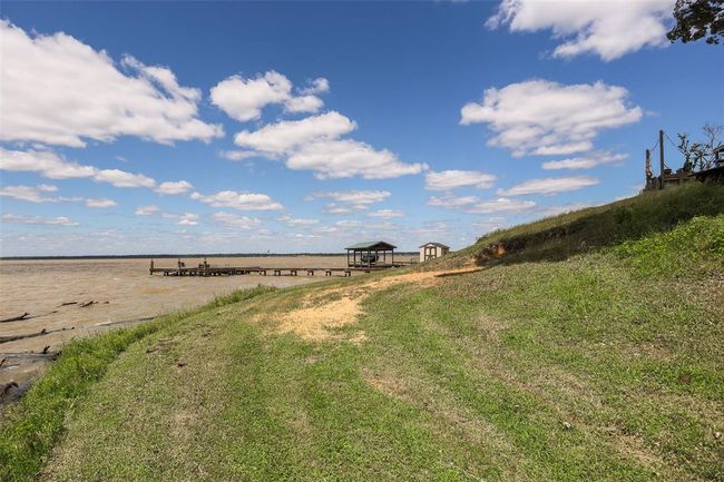 341 Coco Loop, Home with 0 bedrooms, 0 bathrooms and null parking in Pointblank TX | Image 20