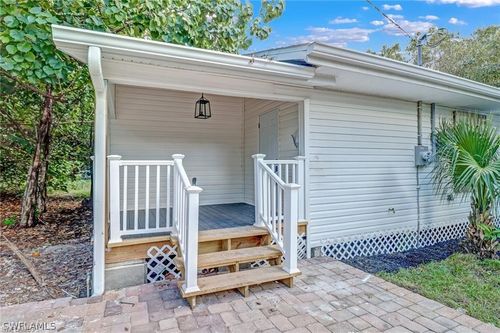 11100 Orange River Blvd, Fort Myers, FL, 33905-6315 | Card Image