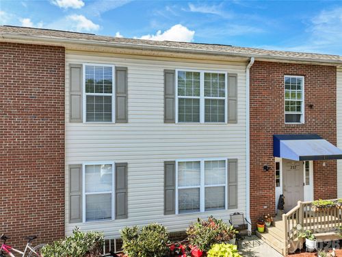 b-237 Camelot Dr, Waynesville, NC, 28786-2412 | Card Image