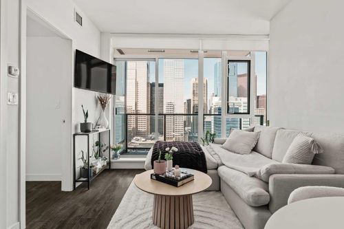 2403-310 12 Ave Sw, Calgary, AB, T2R1B5 | Card Image