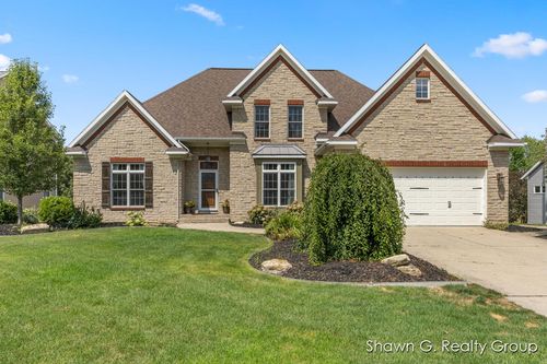 3107 Park West Ct, Jenison, MI, 49428-8636 | Card Image