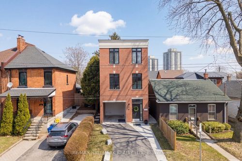 53 Wood St E, Hamilton, ON, L8L3Y2 | Card Image