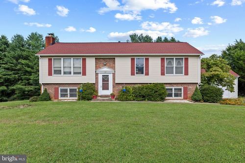 60 Bee Gum Way, MADISON, VA, 22727-4338 | Card Image