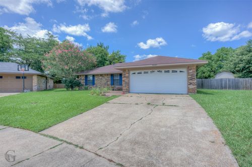 5607 James Scott Cir, Bossier City, LA, 71112-4815 | Card Image
