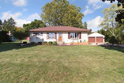 3217 W Beloit Newark Road, House other with 4 bedrooms, 2 bathrooms and null parking in Beloit WI | Image 3