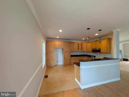 4908 Quarles St Ne, WASHINGTON, DC, 20019-8146 | Card Image