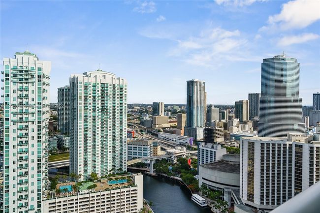 APT-3404 - 485 Brickell Ave, Condo with 2 bedrooms, 2 bathrooms and null parking in Miami FL | Image 37