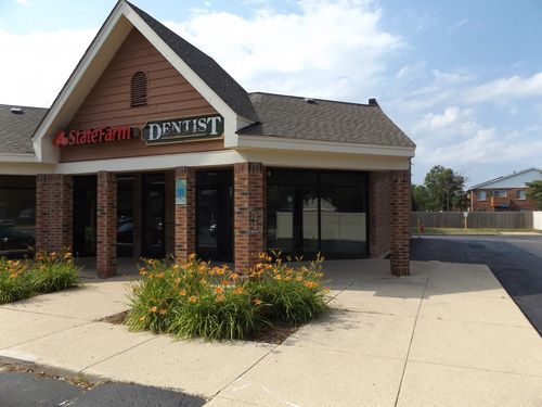 1530 E Hintz Rd, Arlington Heights, IL, 60004-2209 | Card Image
