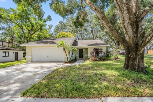2326 Forrest Crest Cir, LUTZ, FL, 33549-3775 | Card Image