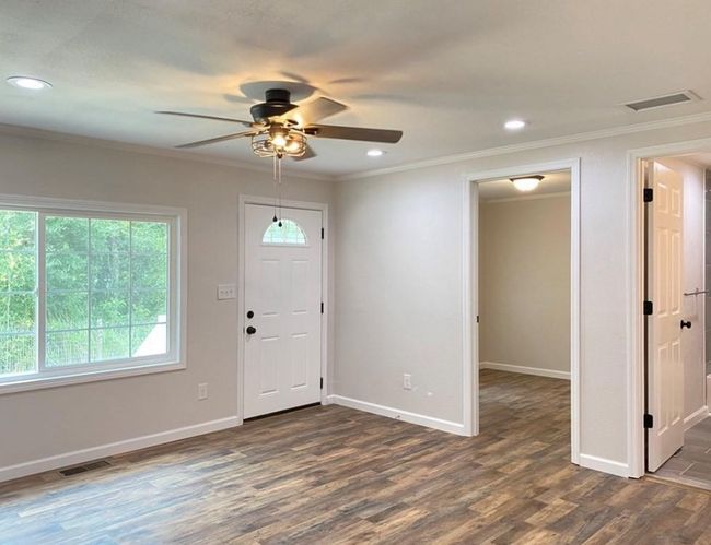 8331 Se 70th Ave, House other with 3 bedrooms, 2 bathrooms and null parking in TRENTON FL | Image 9