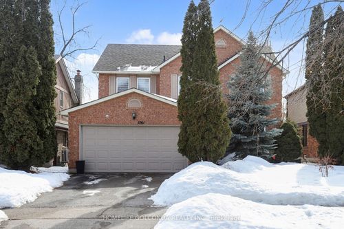 1861 Una Rd, Pickering, ON, L1V3J5 | Card Image