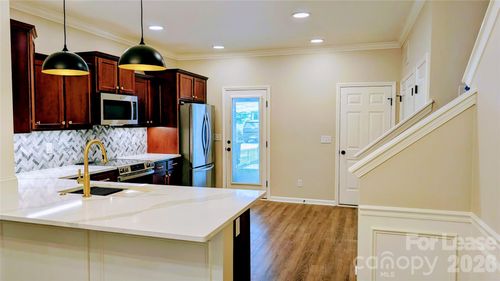 20017 Metaphor Mews, Davidson, NC, 28036-8109 | Card Image