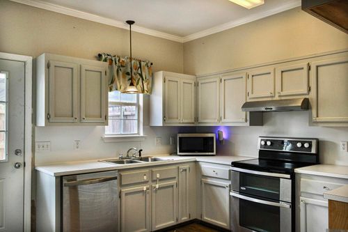 4154 Jefferson Woods Dr, Baton Rouge, LA, 70809-7208 | Card Image