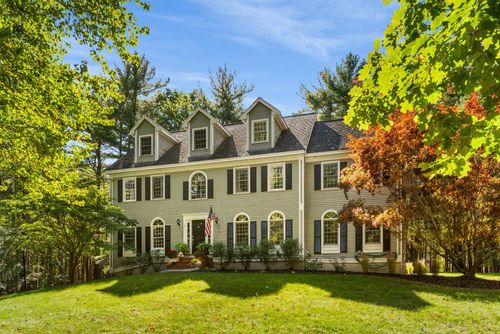 4 Rockrimmon Rd, North Hampton, NH, 03862-2338 | Card Image