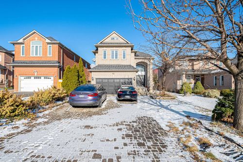 681 Bristol Rd W, Mississauga, ON, L5R3Y1 | Card Image