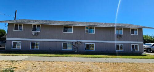 1219 Jefferson Ave, Yakima, WA, 98902-2561 | Card Image