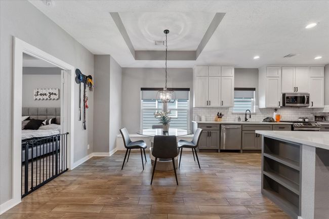 10737 S Lake Mist Ln, House other with 3 bedrooms, 3 bathrooms and 2 parking in Willis TX | Image 12