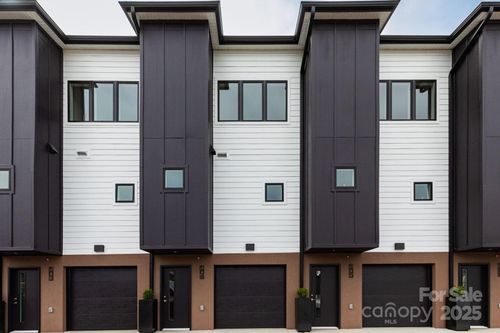 104-3 Lee Garden Ln, Asheville, NC, 28801-0198 | Card Image