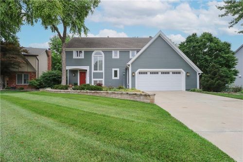 9504 W 115th St, Overland Park, KS, 66210-2967 | Card Image