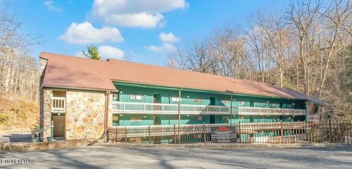 177-1435 Wiley Oakley Dr, GATLINBURG, TN, 37738-4301 | Card Image